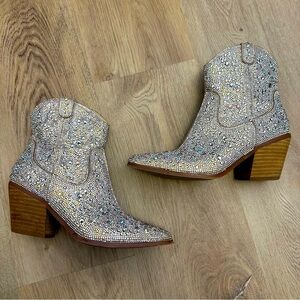 Mi.iM Angel Silver Metallic Embellished Ankle Booties